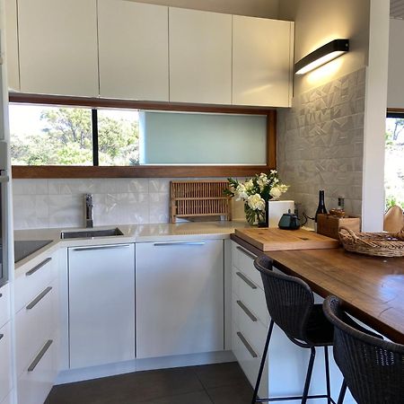 La Bodega Waiheke Island Hotel Surfdale Ngoại thất bức ảnh
