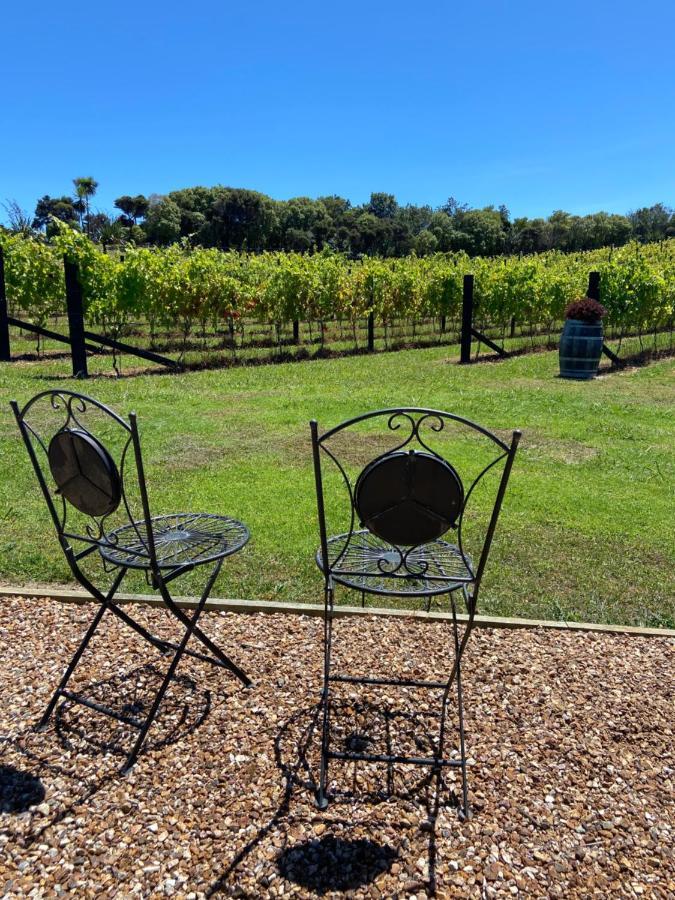 La Bodega Waiheke Island Hotel Surfdale Ngoại thất bức ảnh