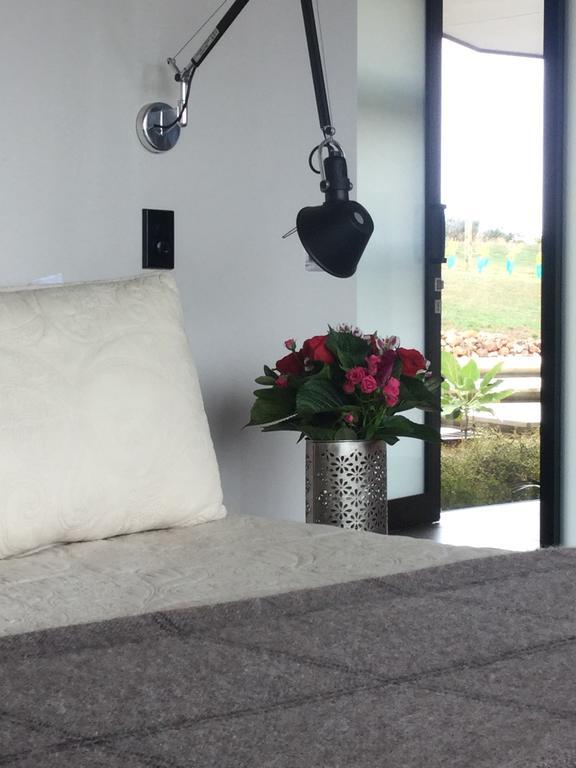 La Bodega Waiheke Island Hotel Surfdale Ngoại thất bức ảnh