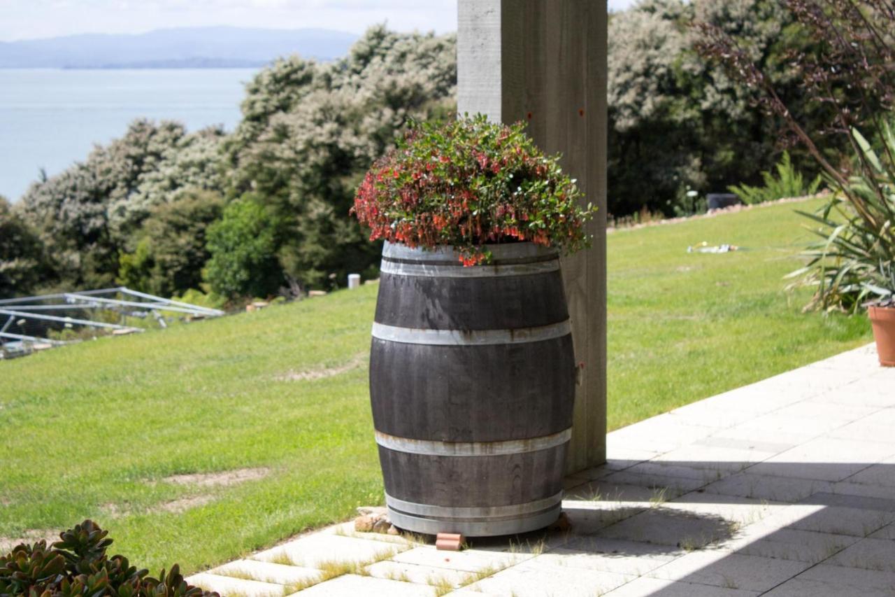 La Bodega Waiheke Island Hotel Surfdale Ngoại thất bức ảnh
